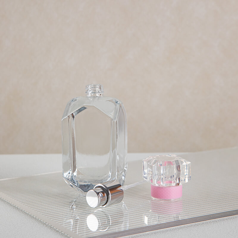 30ml 50ml Diamond Engraving Decorative Ring Fragrance Bottle - Xuzhou OLU Daily Products Co., Ltd.