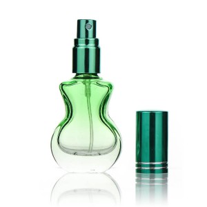 China Wholesale Square Glass Perfume Bottles Suppliers – 
 Green 8ml Small Unique Pocket Glass Perfume Bottle – Nayi