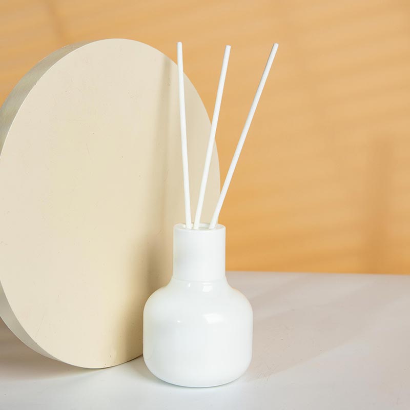 aroma reed diffuser bottle