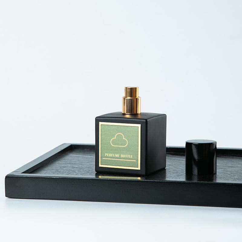 Black Square Perfume Bottle with Lable & Packaging Box - Xuzhou OLU Daily Products Co., Ltd.