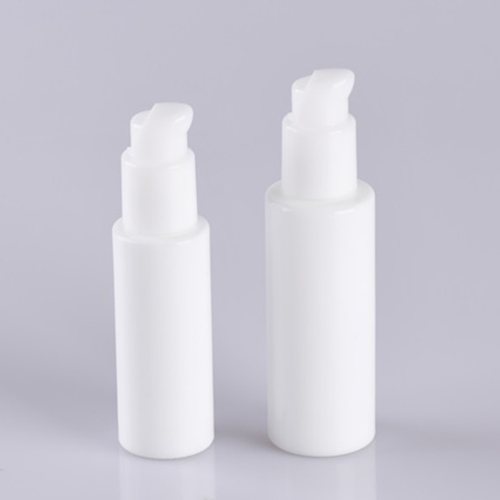 100ml 120ml White Porcelain Lotion Bottles Packaging with Pump - Xuzhou OLU Daily Products Co., Ltd. Featured Image