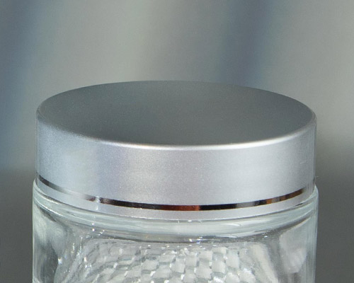 cosmetic jar with lid