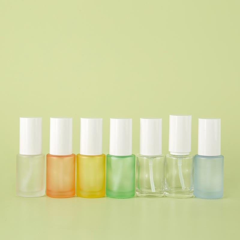 Custom 1oz Essential Oil Skincare Glass Pump Bottles with White Caps - Xuzhou OLU Daily Products Co., Ltd.