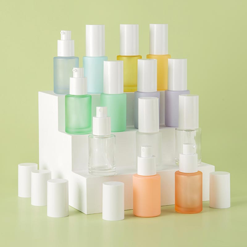 Custom 1oz Essential Oil Skincare Glass Pump Bottles with White Caps - Xuzhou OLU Daily Products Co., Ltd.