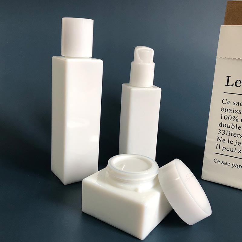 white porcelain cosmetic packaging
